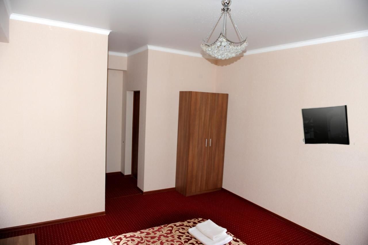 Отель Assir Сухум
